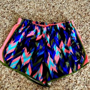 Girls Nike youth xl dri-fit shorts. Lined inside